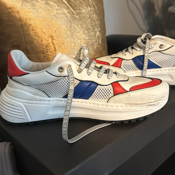 Bottega Veneta Speedster sneakers size 40.5 preowned but in great condition. - Picture 5 of 7